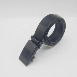 Stylish Black Leather Belt for Everyday Wear